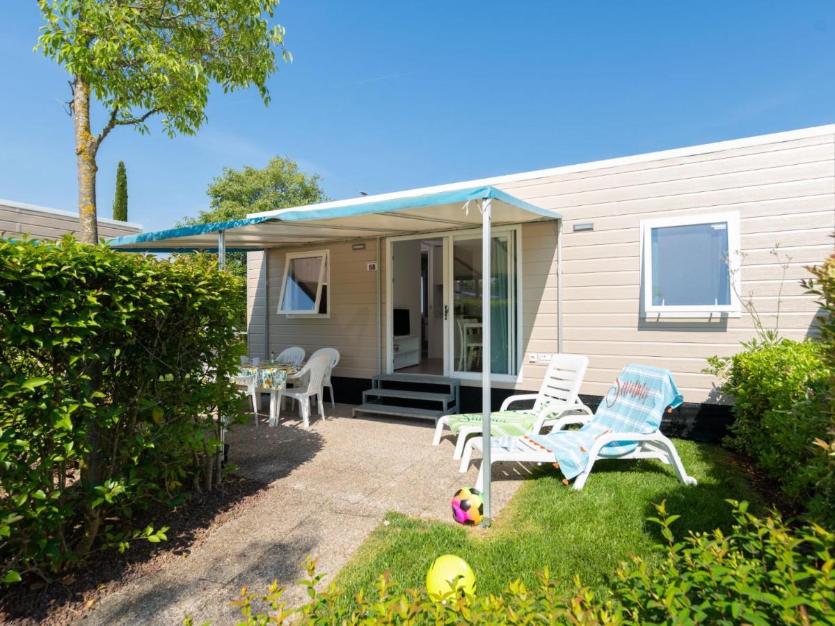 Holiday Home Garda Suite Deluxe By Interhome Rivoltella del Garda Bagian luar foto