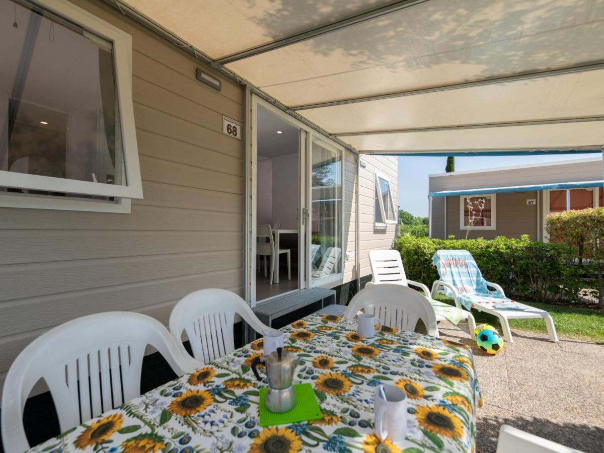 Holiday Home Garda Suite Deluxe By Interhome Rivoltella del Garda Bagian luar foto