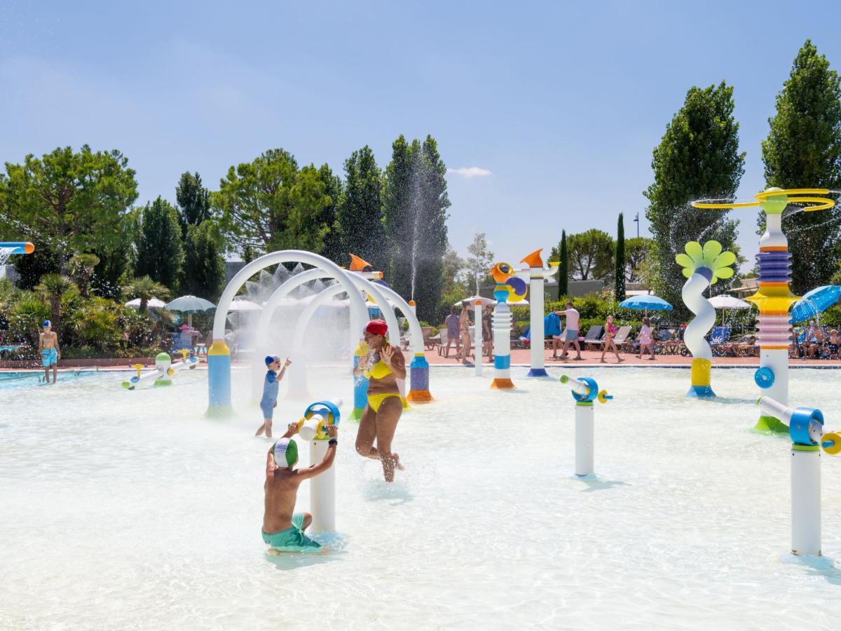 Holiday Home Garda Suite Deluxe By Interhome Rivoltella del Garda Bagian luar foto